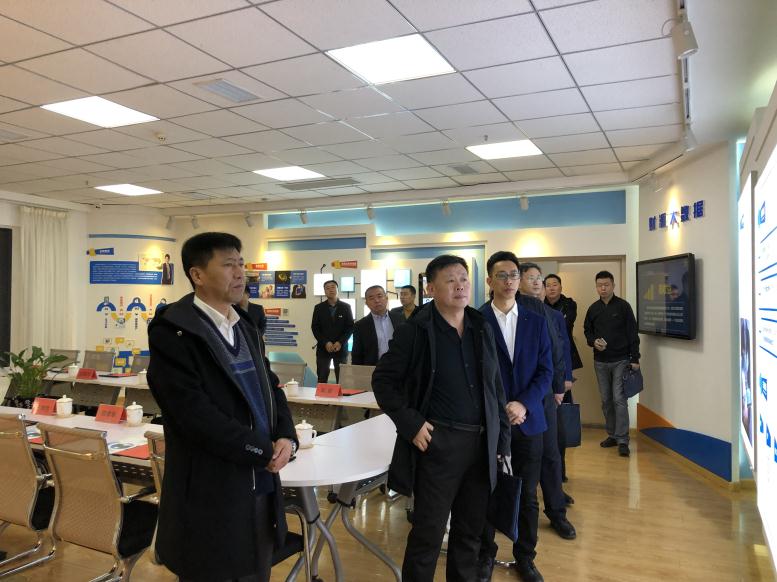 四平市铁东区王学民区长一行莅临恒峰G22集团考察财路大数据项目